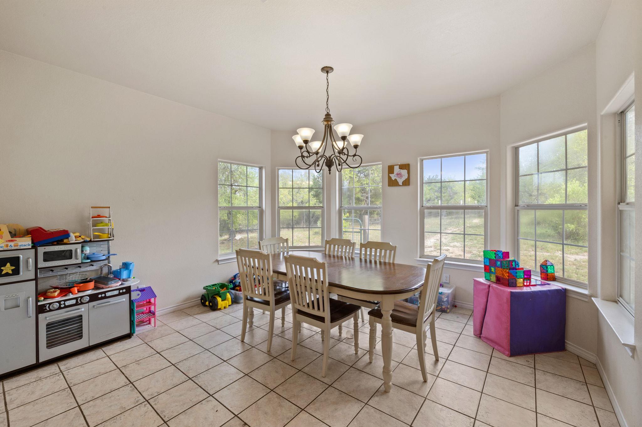 10045 W Cave LOOP