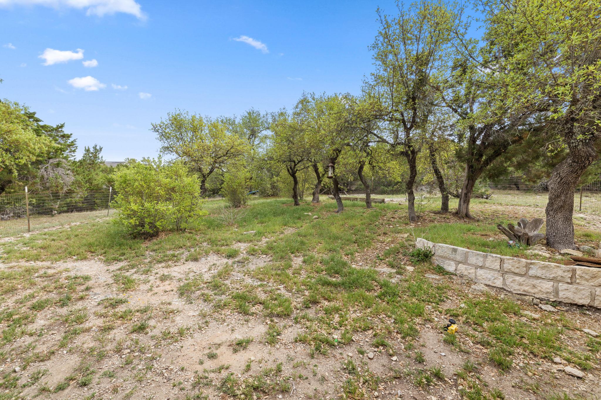 10045 W Cave LOOP