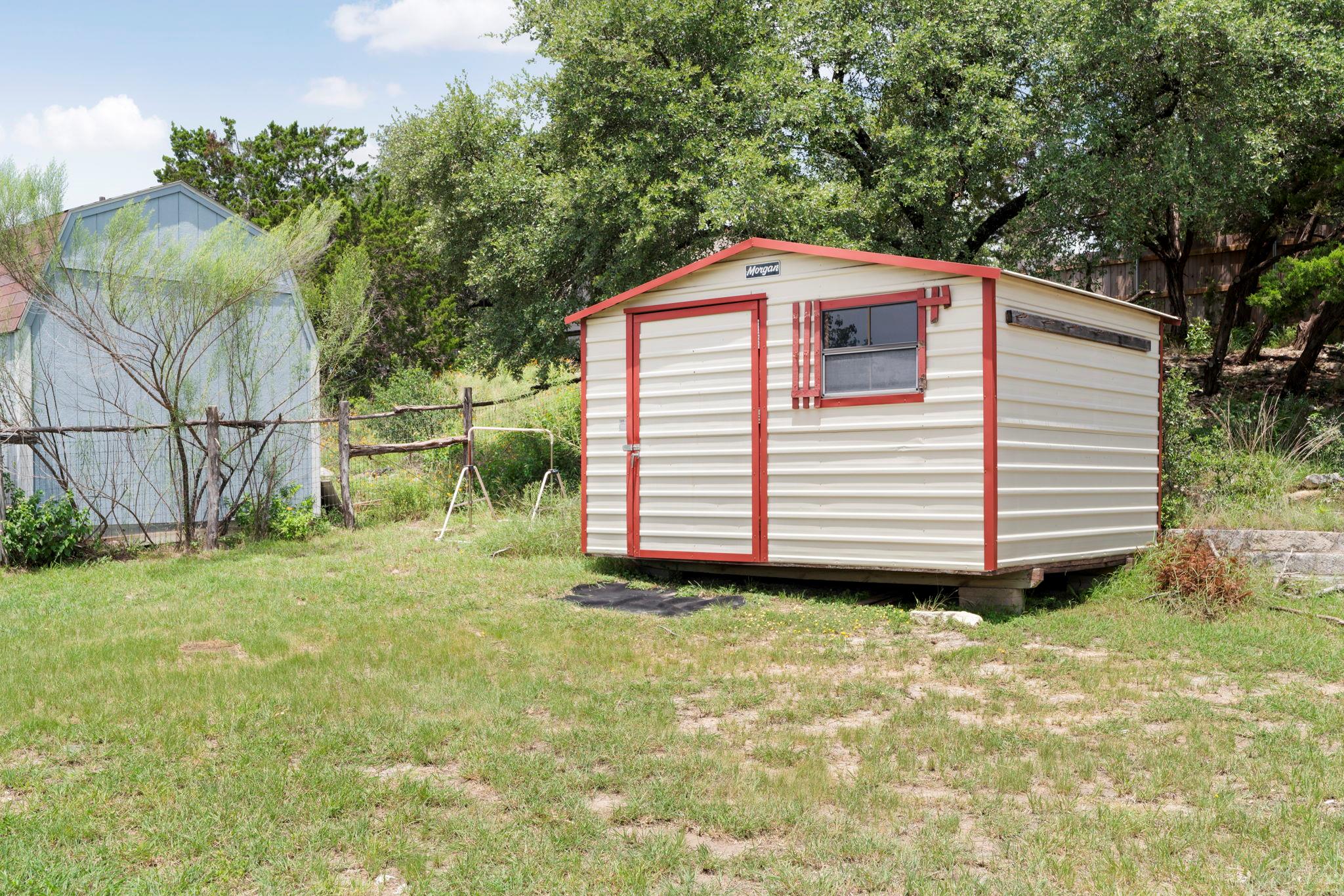 10105 Twin Lake LOOP