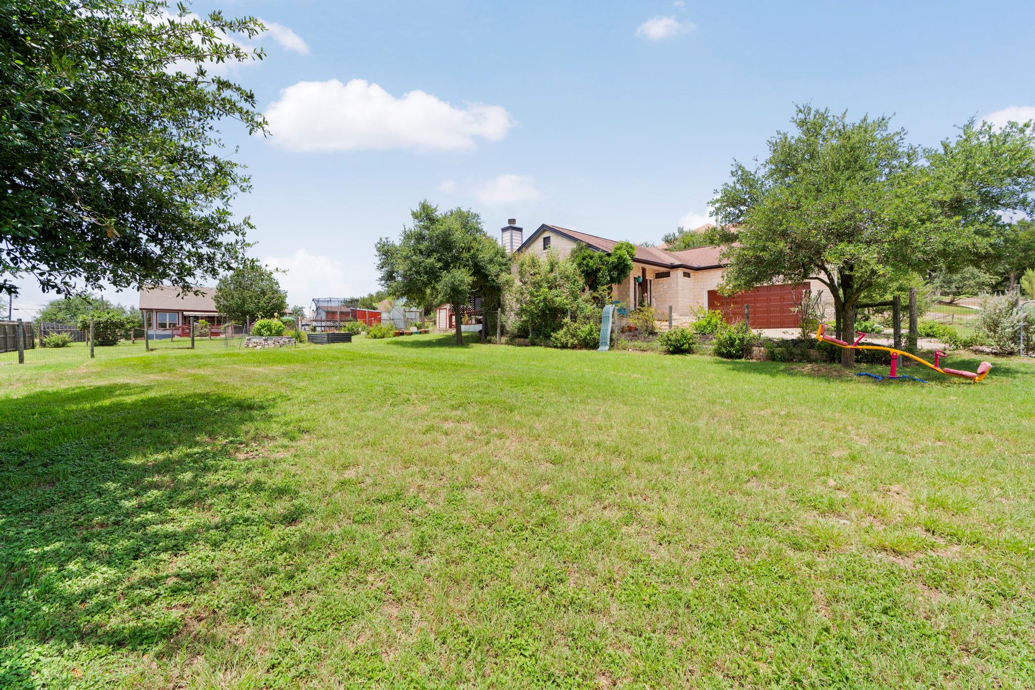 10105 Twin Lake LOOP