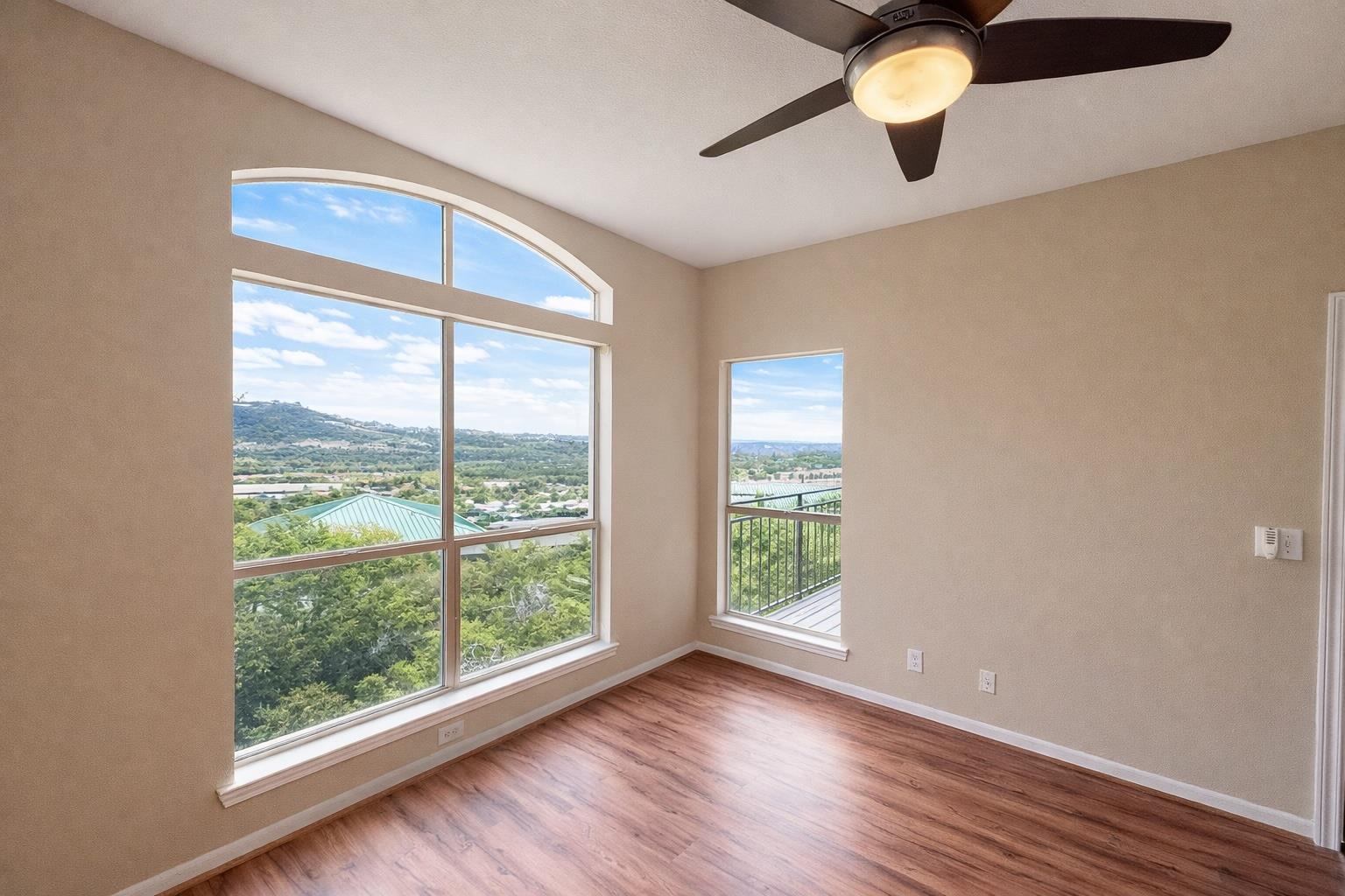 6000 Shepherd Mountain CV # 418