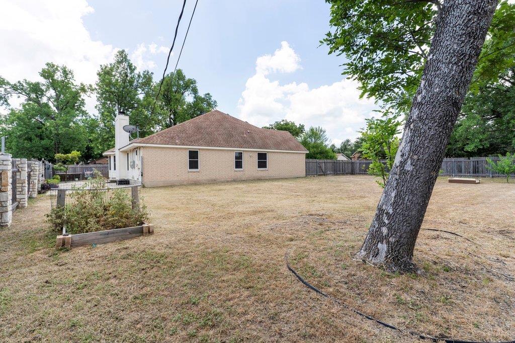 13213 Villa Park DR