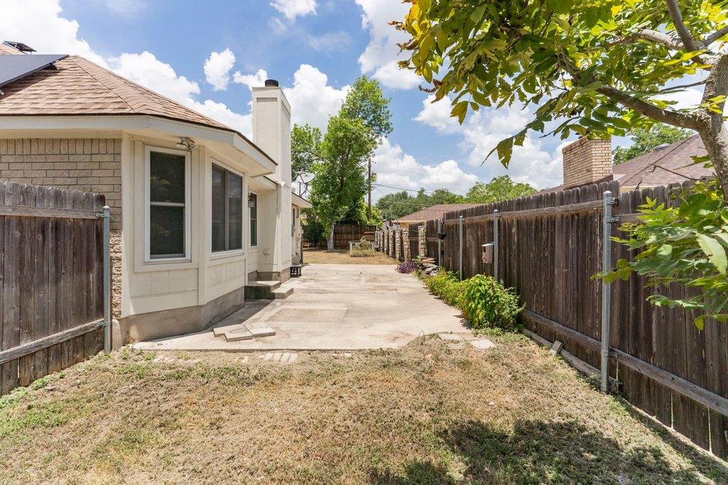 13213 Villa Park DR