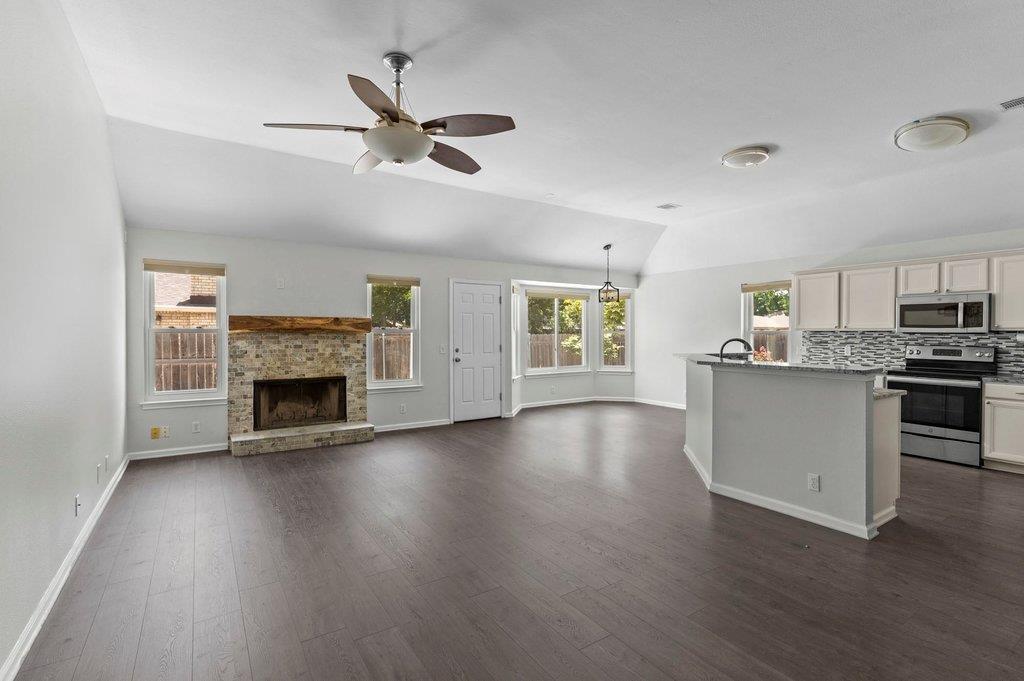 13213 Villa Park DR