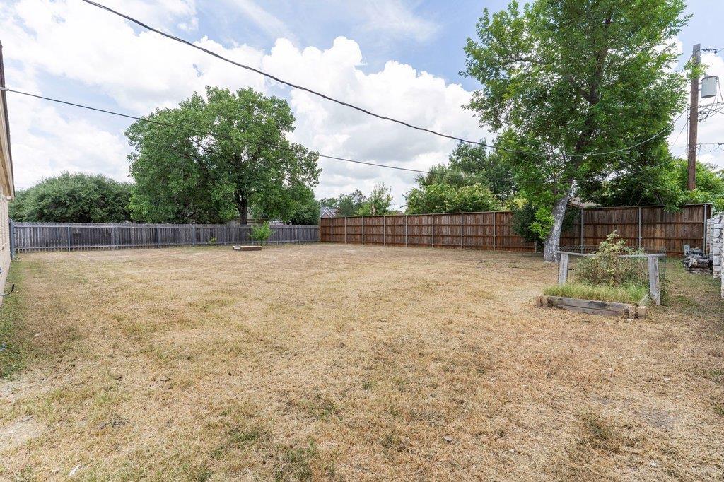13213 Villa Park DR