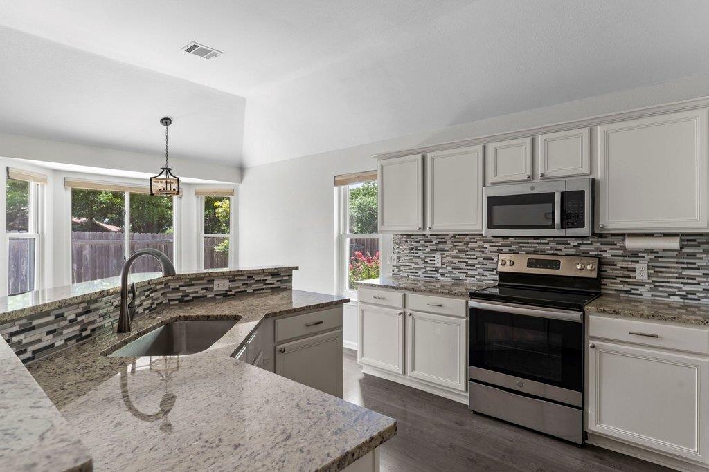 13213 Villa Park DR