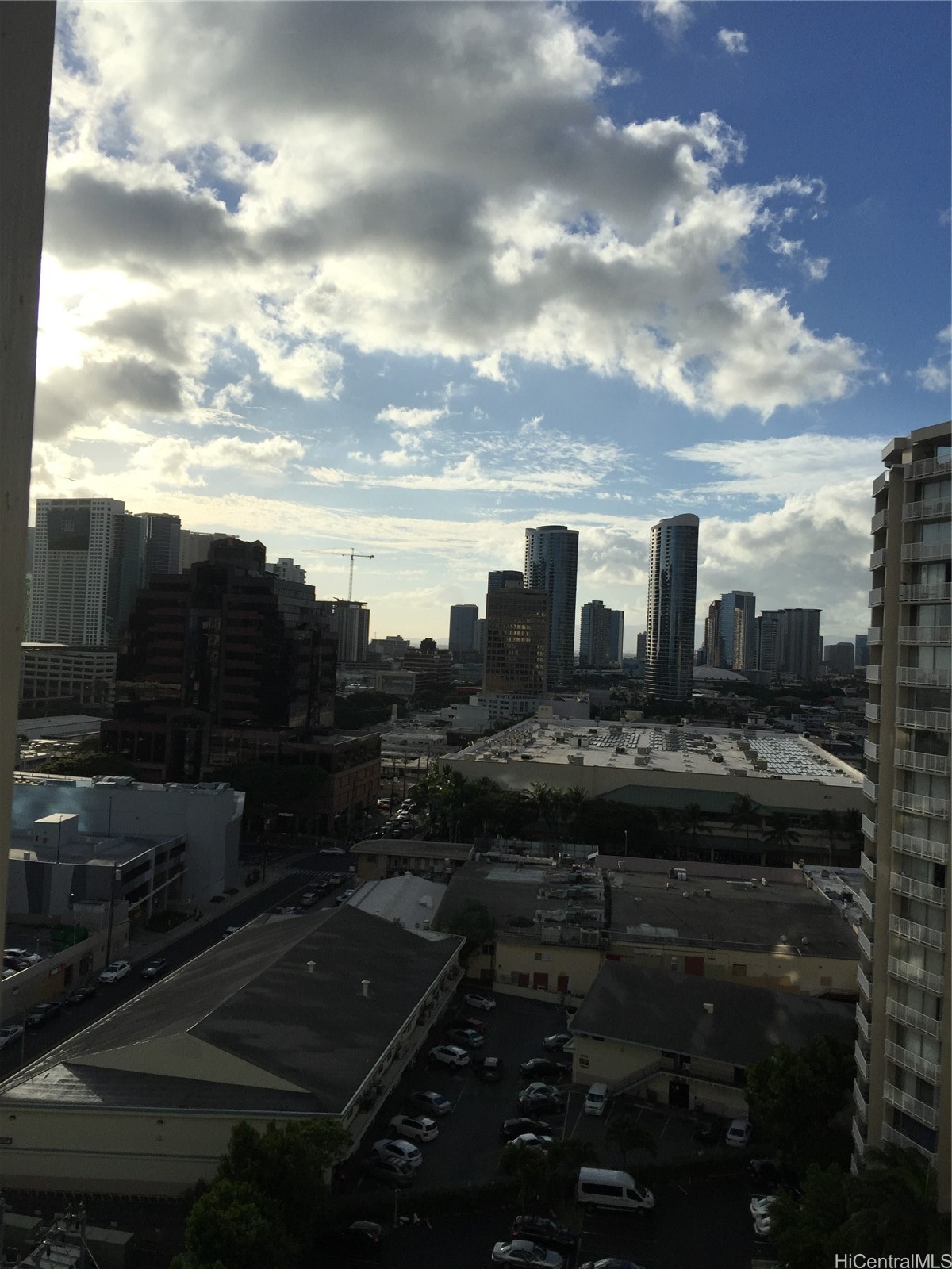 747 Amana Street 1618