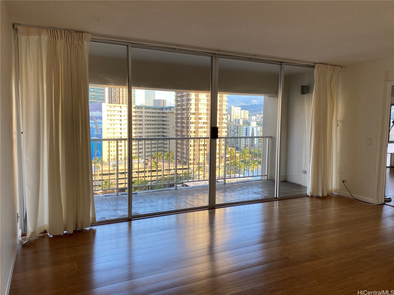 430 Keoniana Street 912