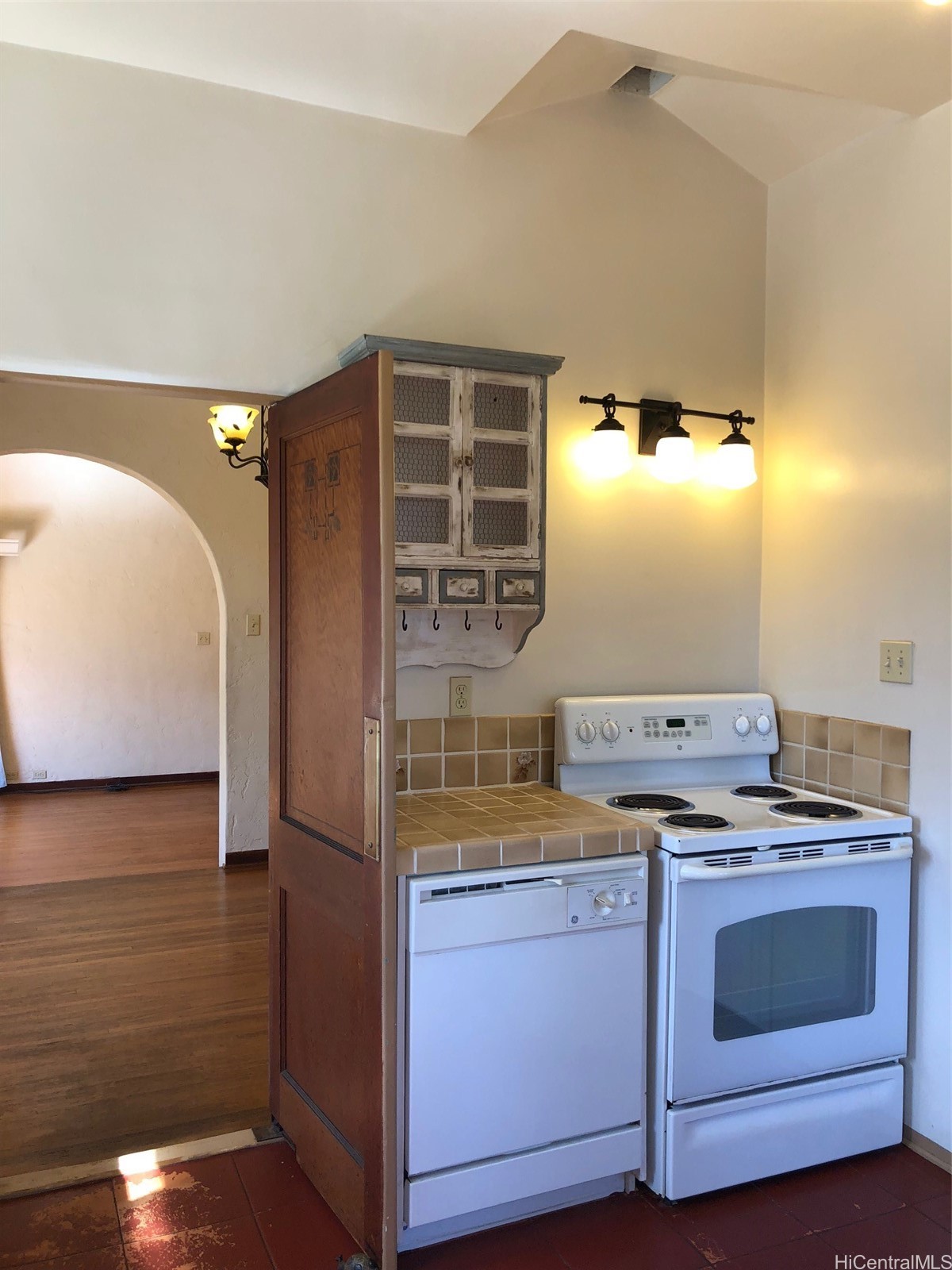 3916 Sierra Drive