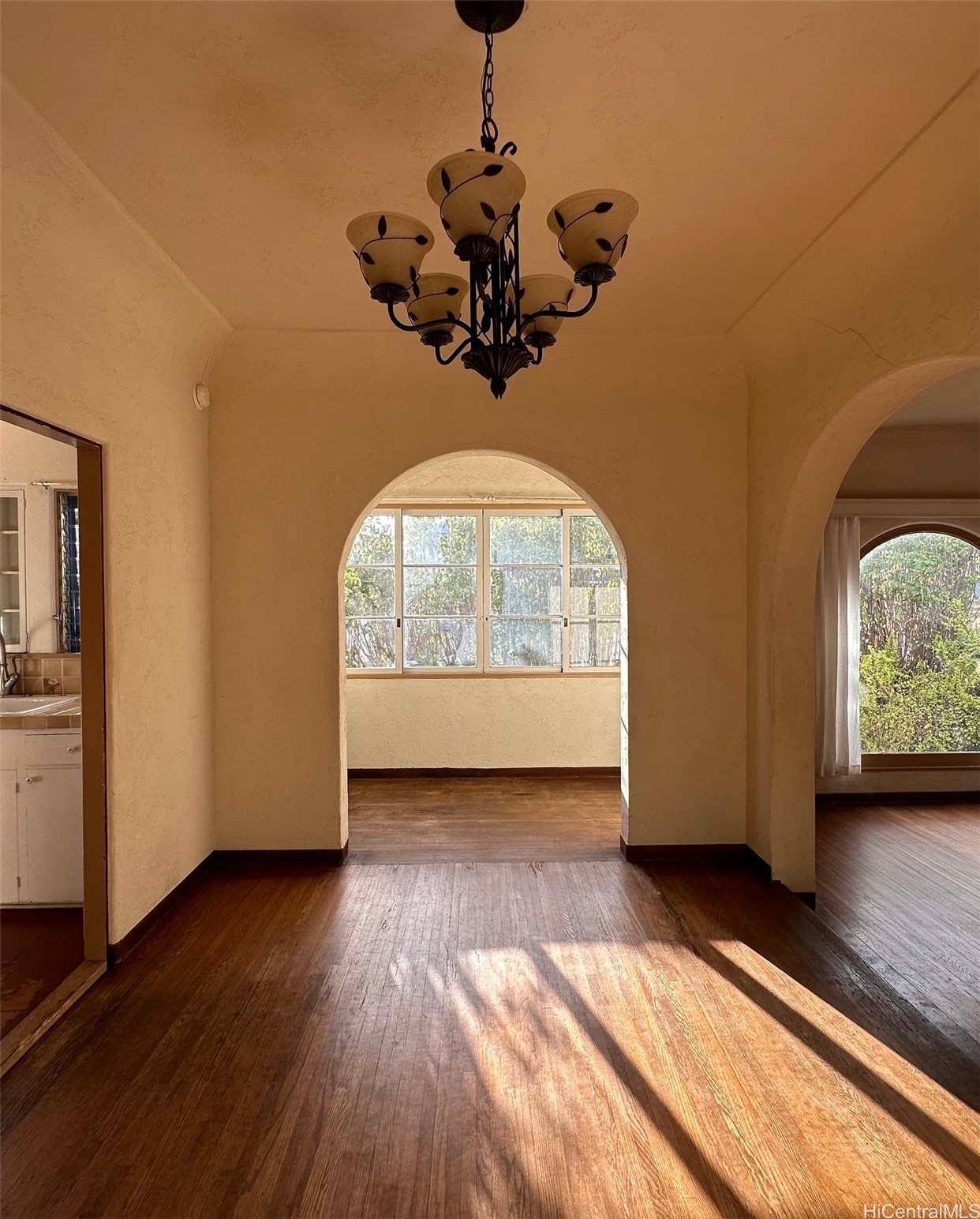 3916 Sierra Drive