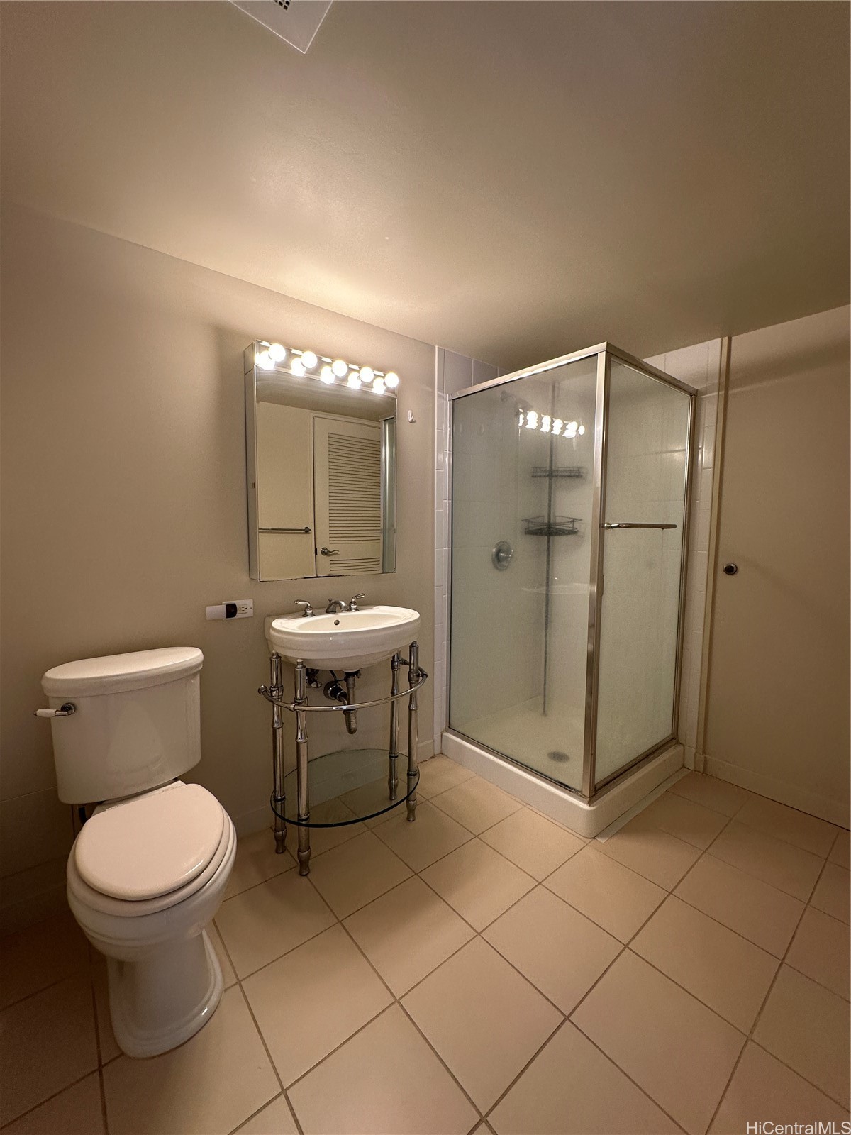 1296 Kapiolani Boulevard II3002