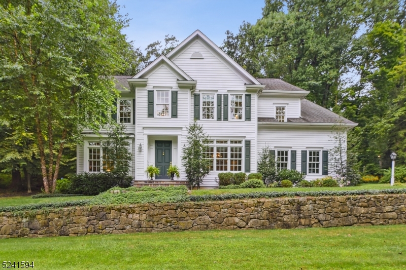70 Millbrook Rd