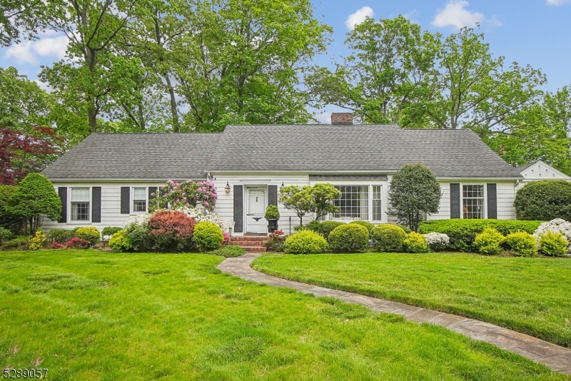 18 Cromwell Drive