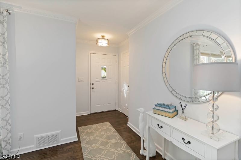 4 Allen Dr