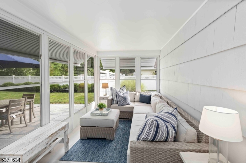 4 Allen Dr