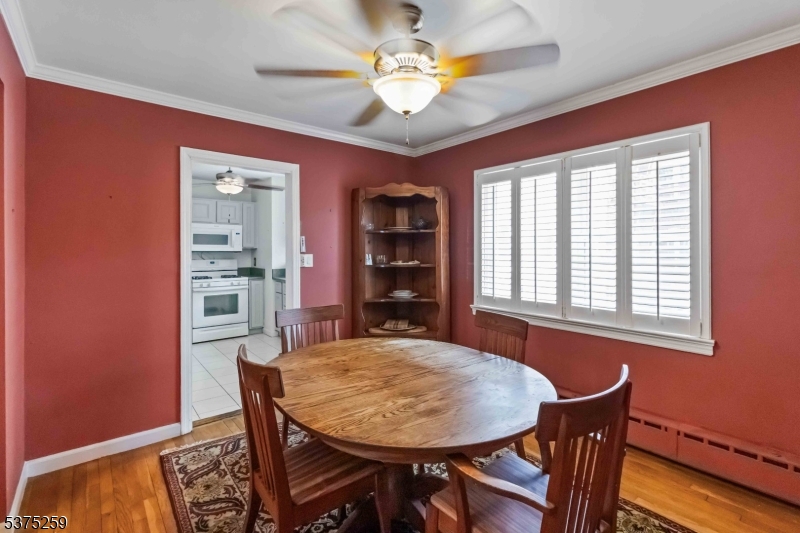 18 Springfield Ave 2B