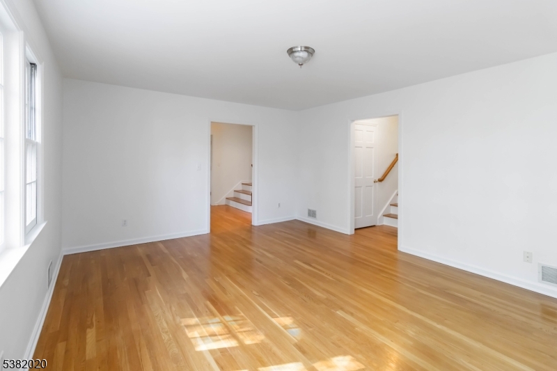 2 Skyline Dr