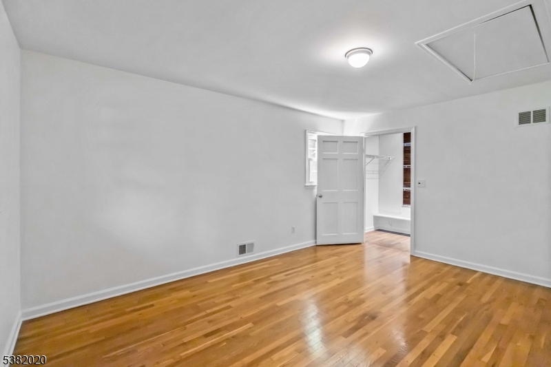2 Skyline Dr
