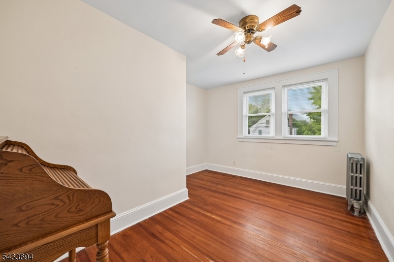 16 Fairchild Ave