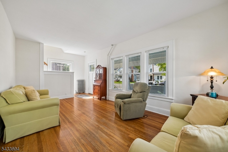 16 Fairchild Ave