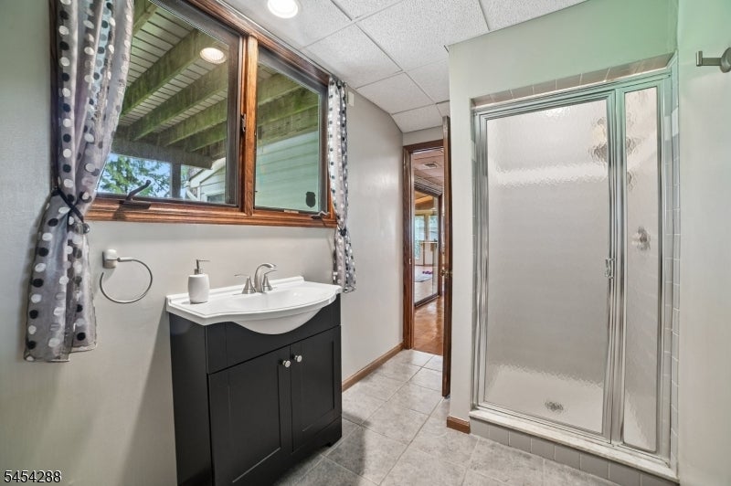 11 Hawthorne Ct