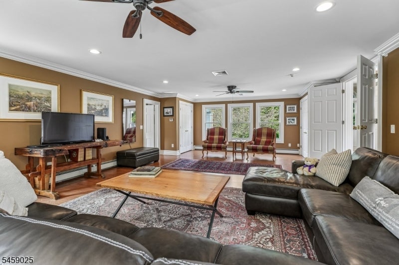 1 Woodside Drive