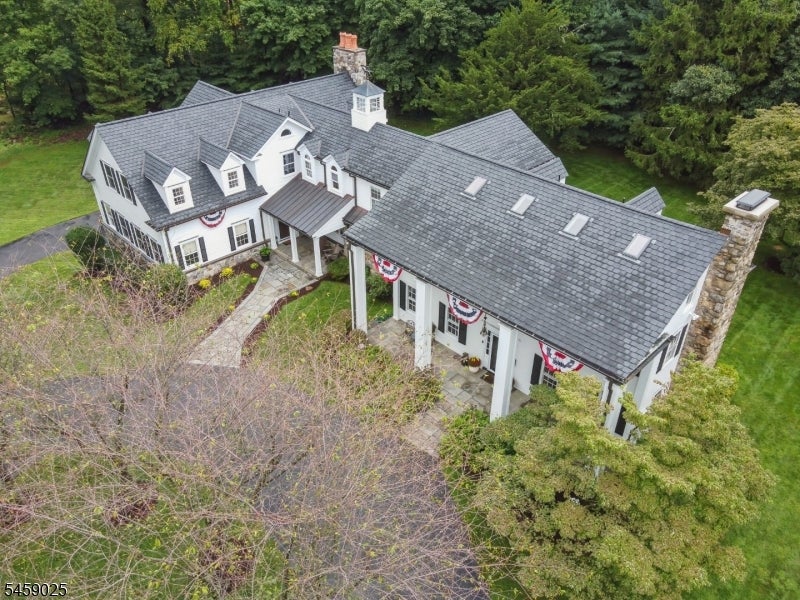 1 Woodside Drive