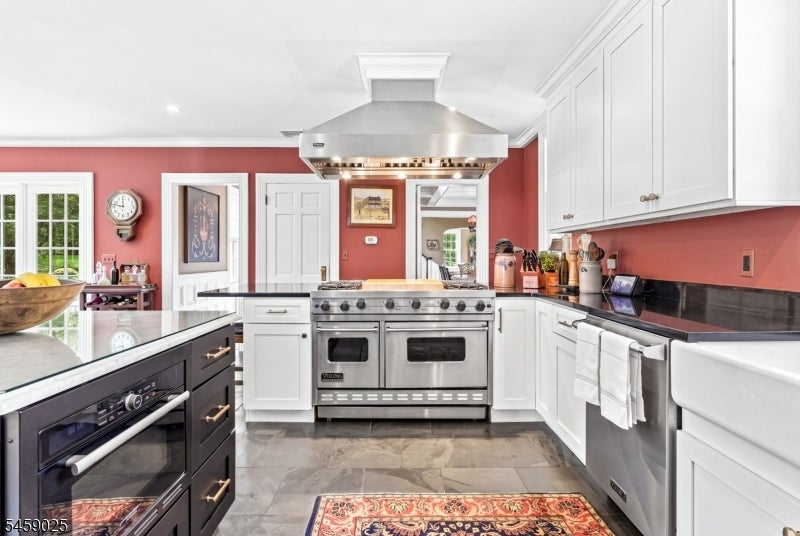 1 Woodside Drive