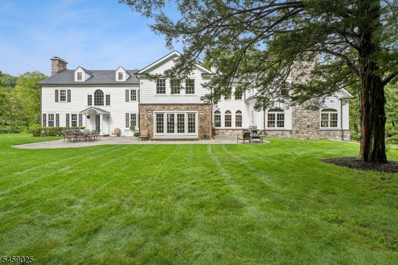 1 Woodside Drive
