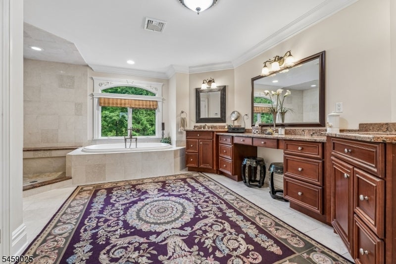 1 Woodside Drive