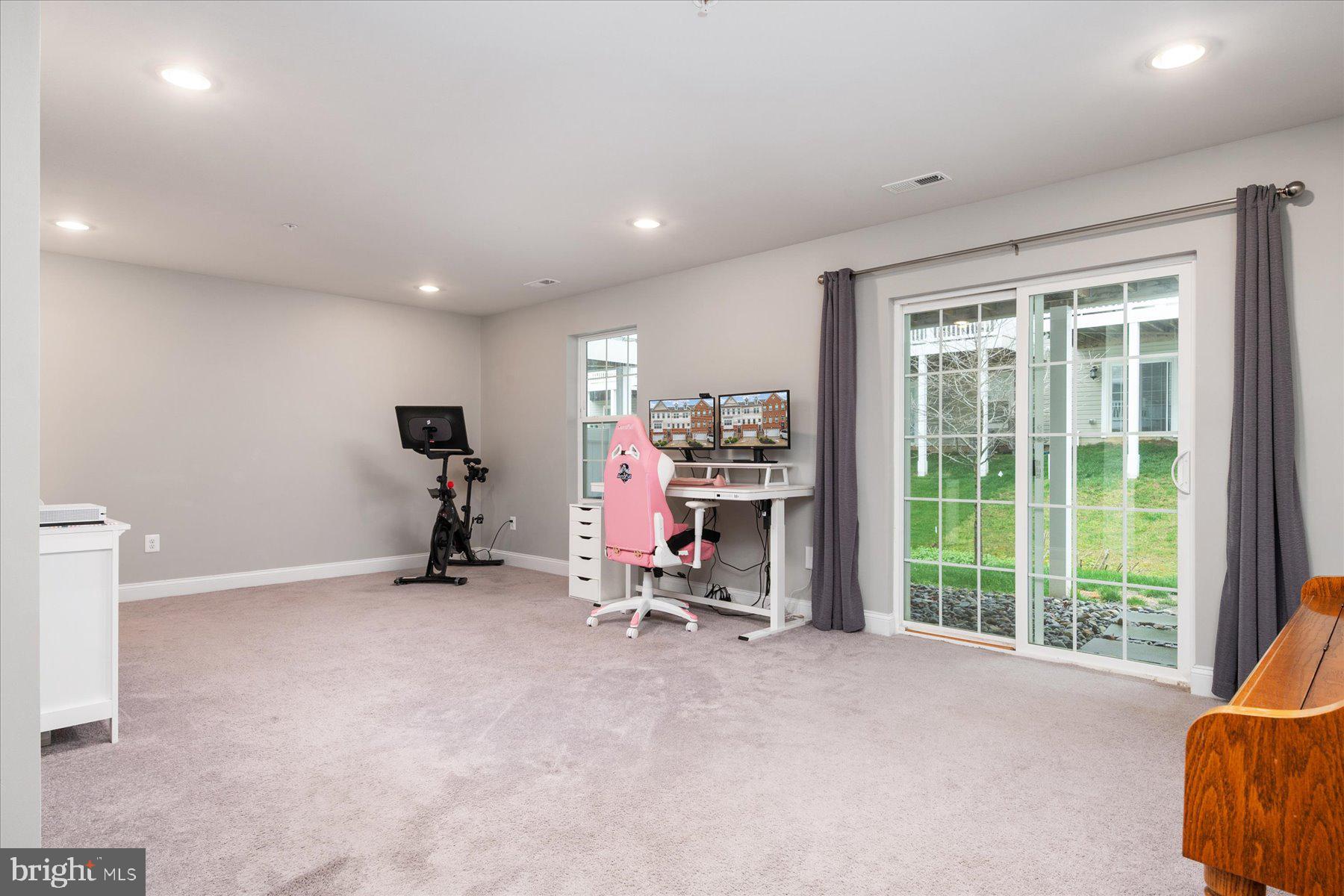 1524 WITCHHAZEL CIRCLE