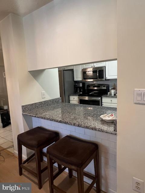 623 ADMIRAL DRIVE 304