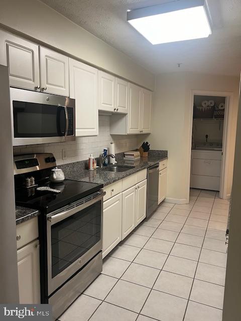 623 ADMIRAL DRIVE 304