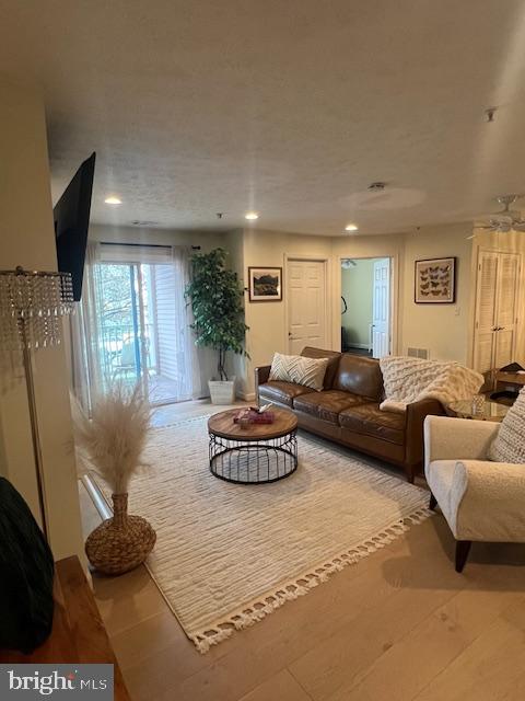 623 ADMIRAL DRIVE 304
