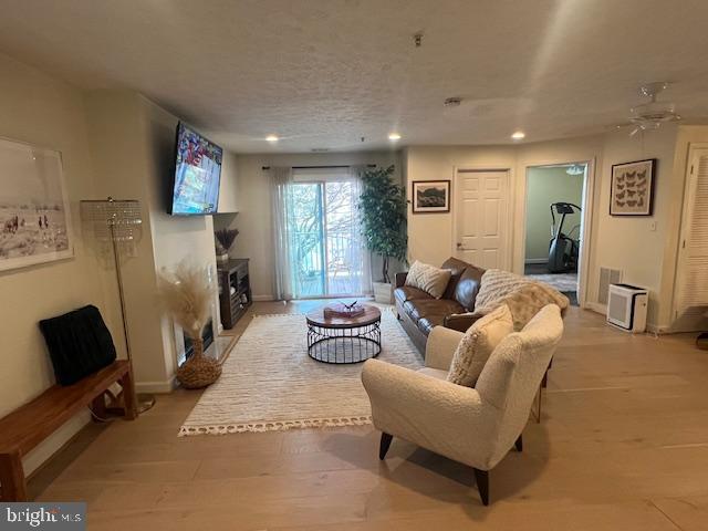 623 ADMIRAL DRIVE 304