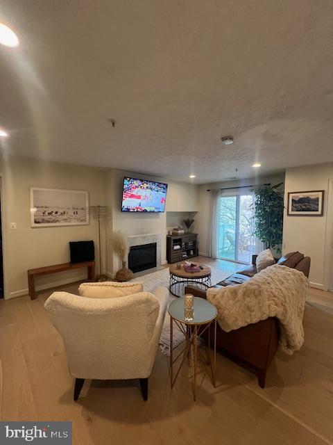 623 ADMIRAL DRIVE 304
