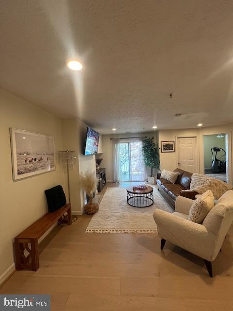623 ADMIRAL DRIVE 304