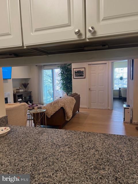 623 ADMIRAL DRIVE 304