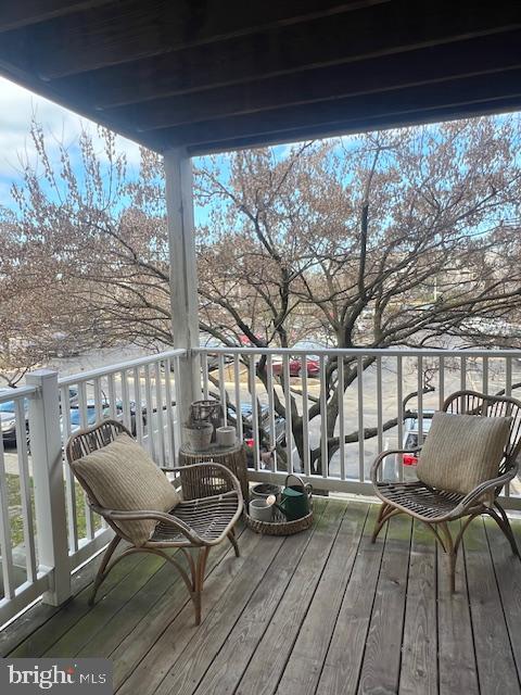 623 ADMIRAL DRIVE 304