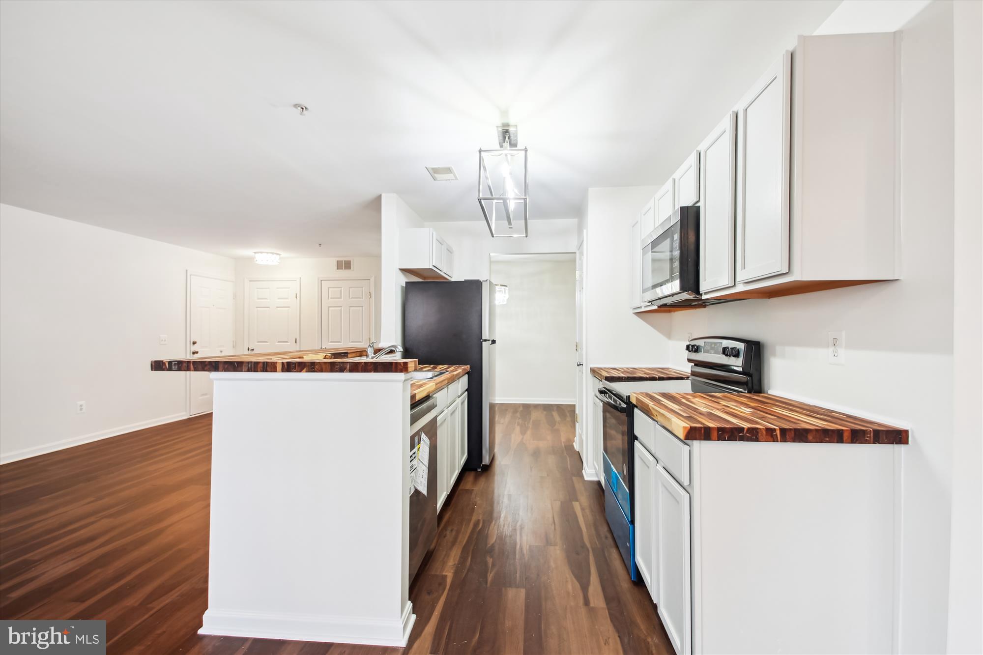 2155 SCOTTS CROSSING COURT 101