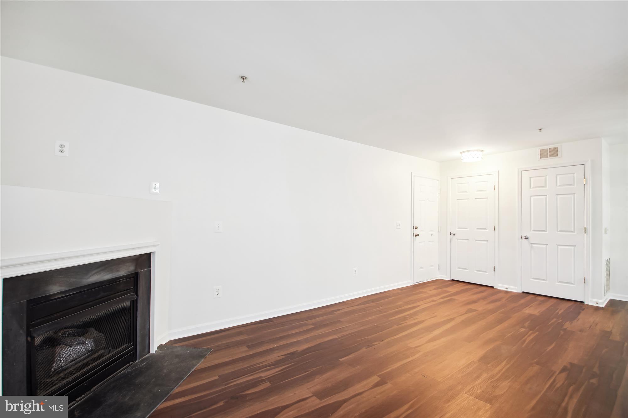 2155 SCOTTS CROSSING COURT 101
