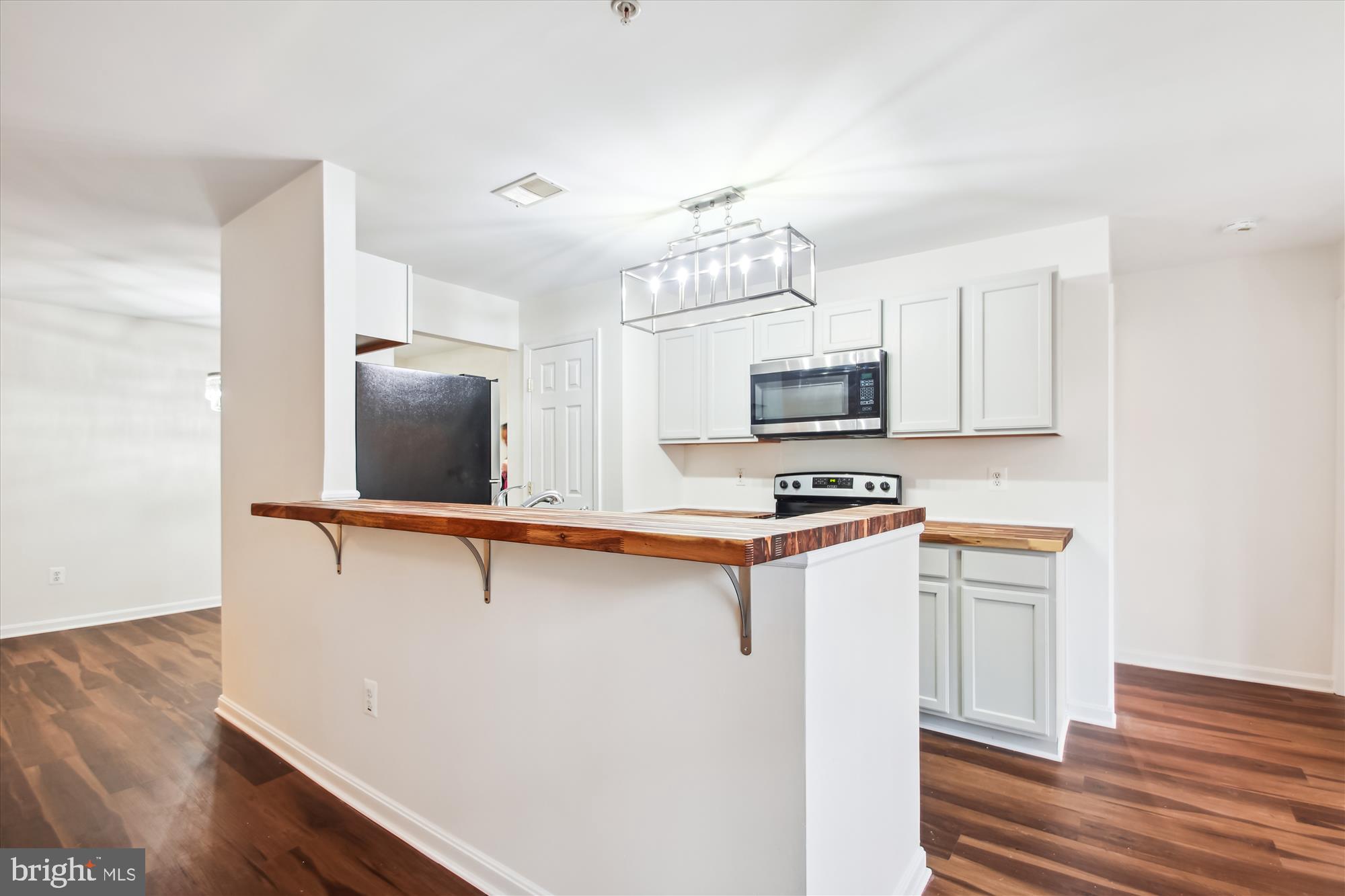2155 SCOTTS CROSSING COURT 101
