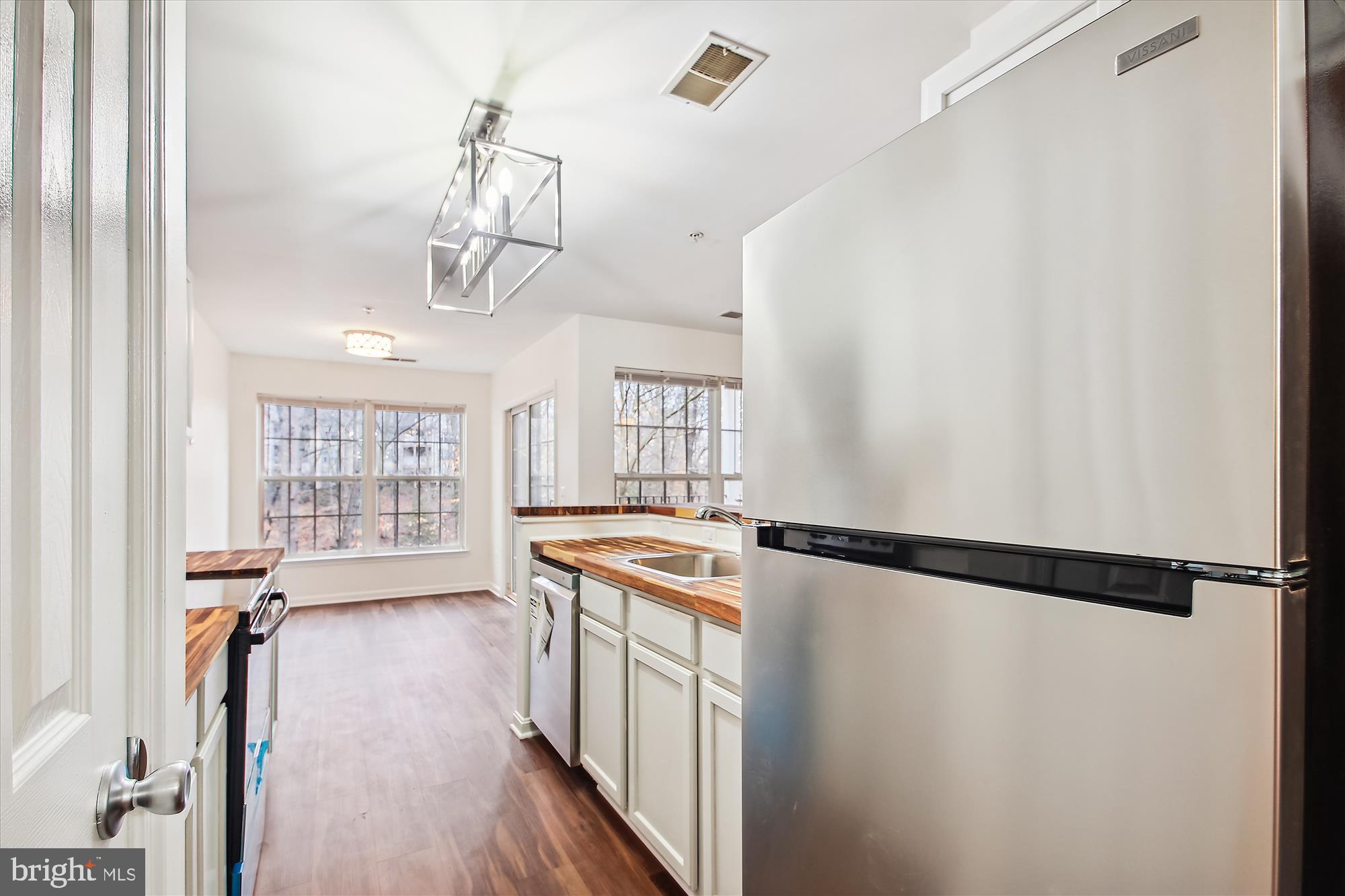 2155 SCOTTS CROSSING COURT 101