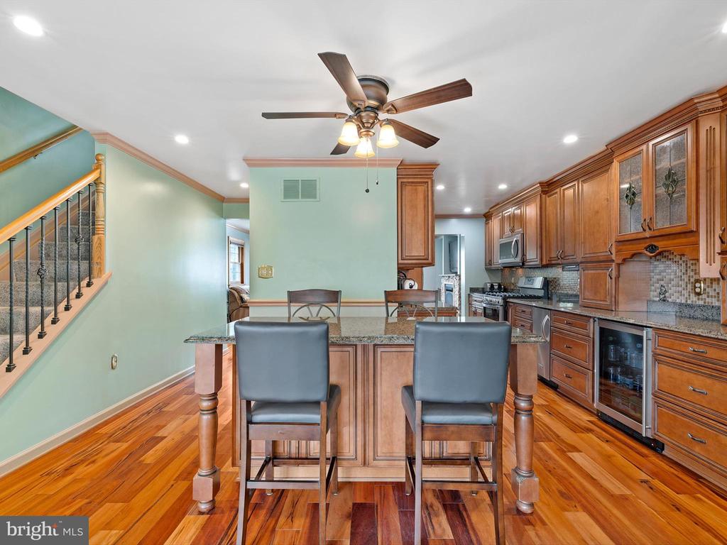 526 VALLEYWOOD ROAD
