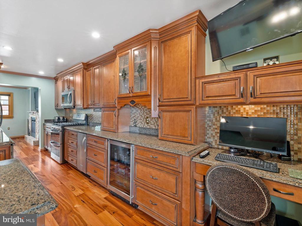 526 VALLEYWOOD ROAD