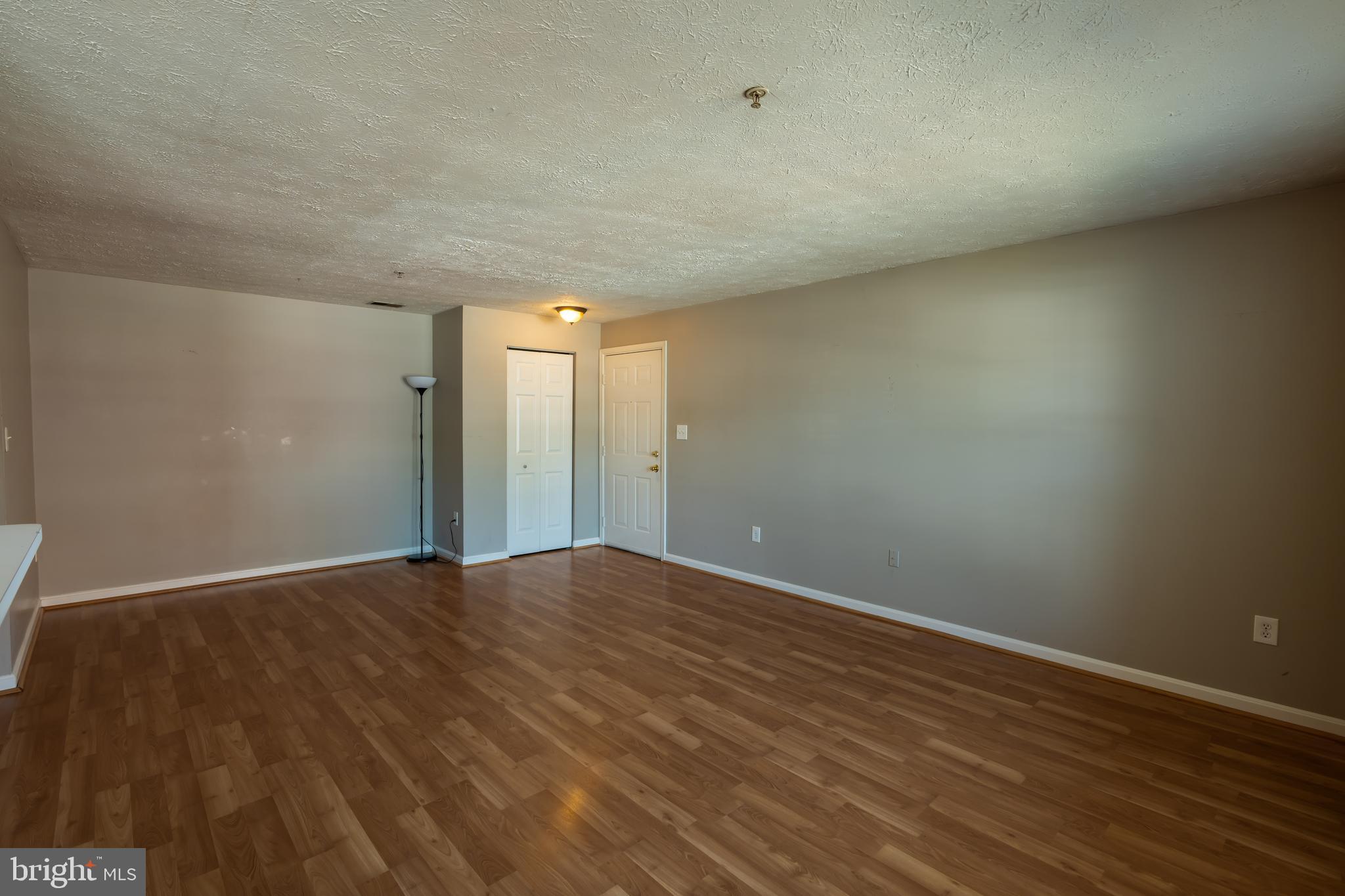689 WINDING STREAM WAY 101