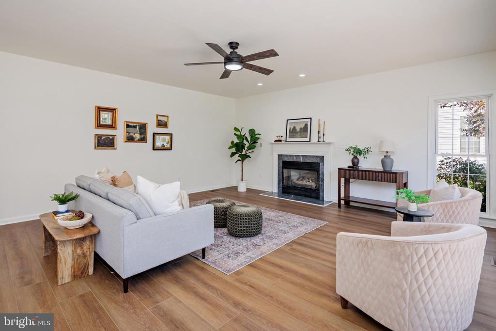 8315 HOPE POINT COURT