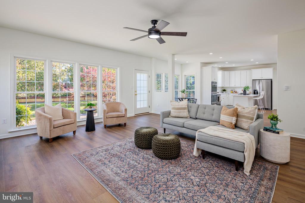 8315 HOPE POINT COURT