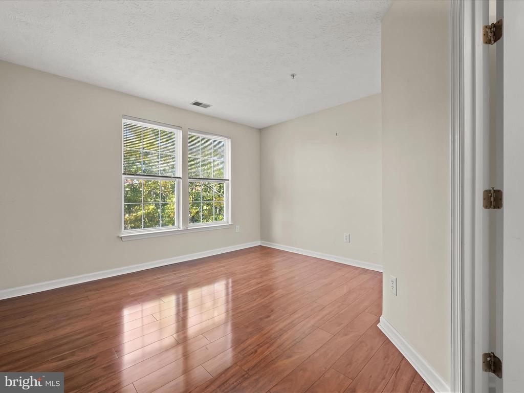 2440 BLUE SPRING COURT Unit: 302
