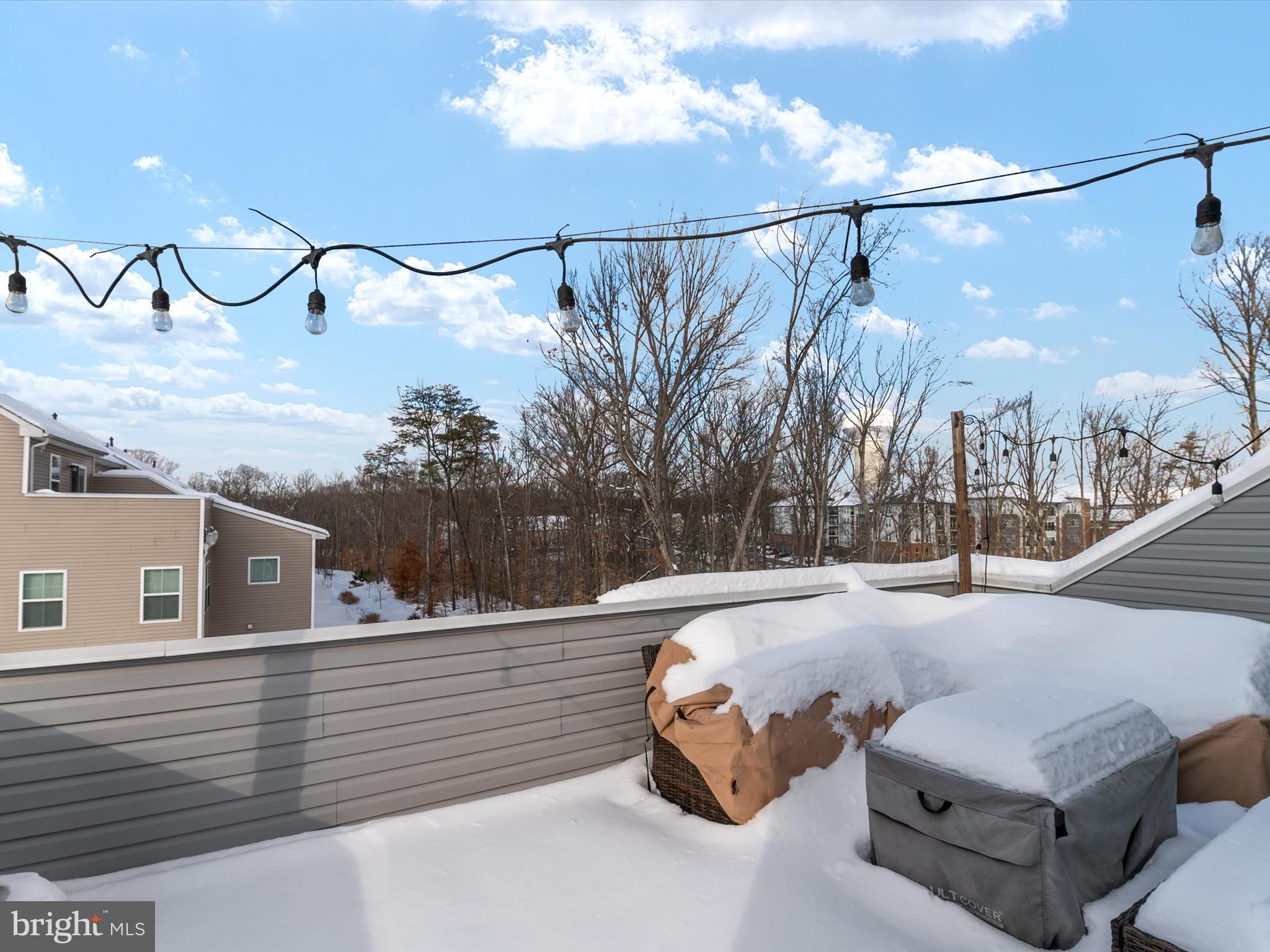 1440 HONEYLOCUST DRIVE